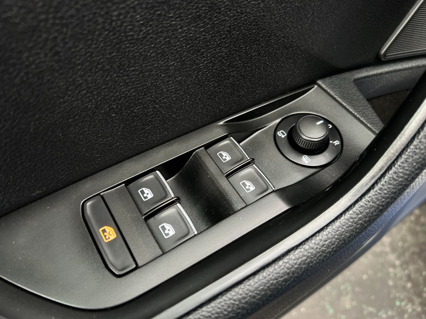 Škoda Superb 2.0TDi 140kW 4x4 L&K, ACC, DPH