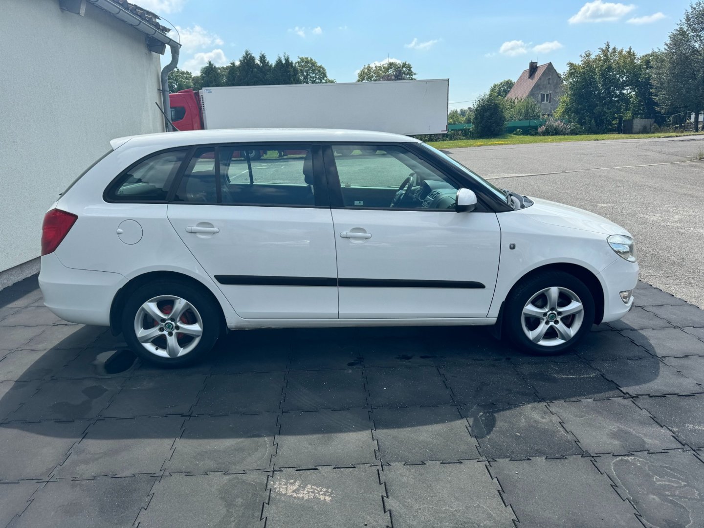 Škoda Fabia 1.2 HTP 51kW ČR elegance