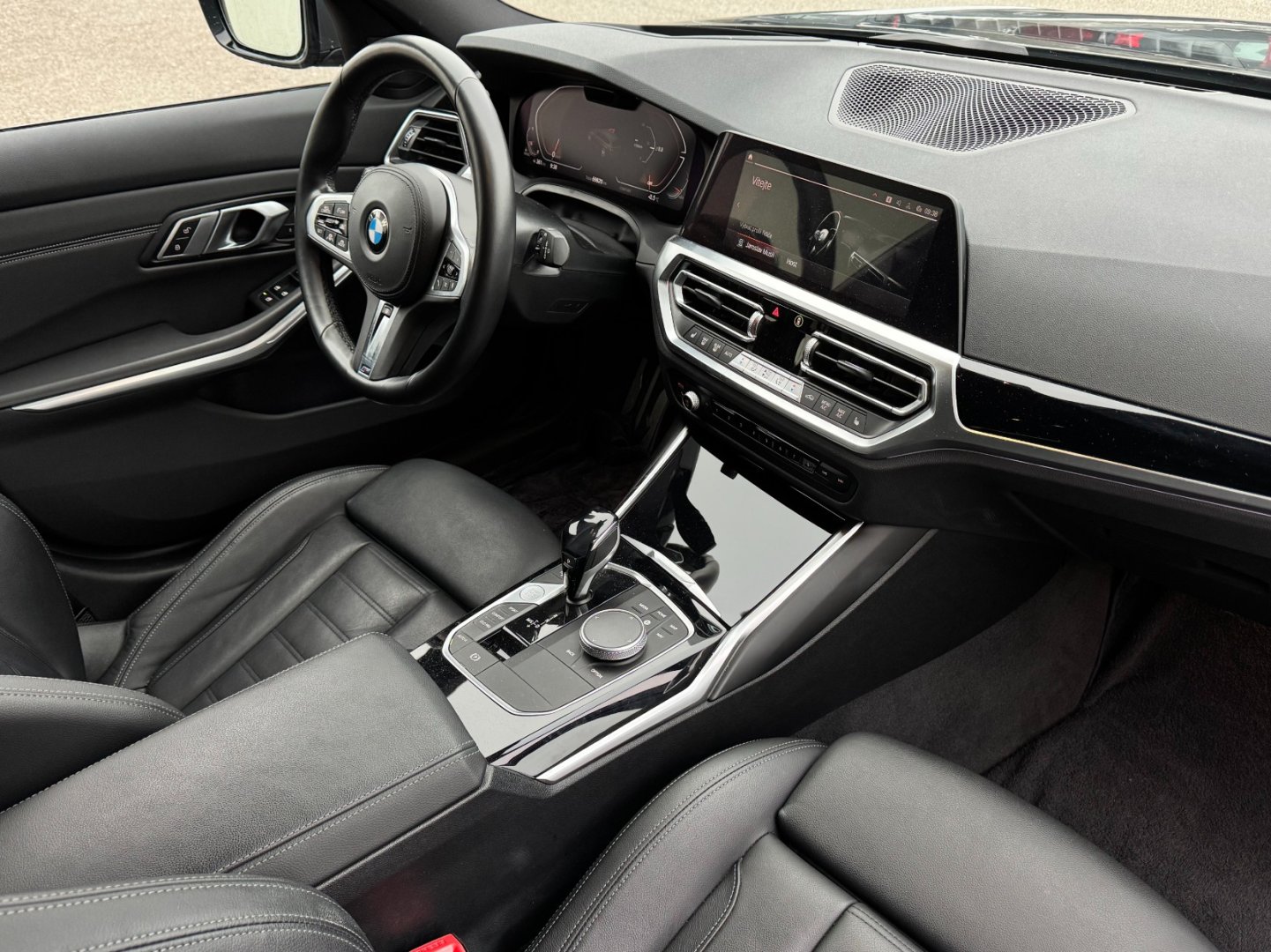 BMW Řada 3 330d X-Drive 210kW M-paket