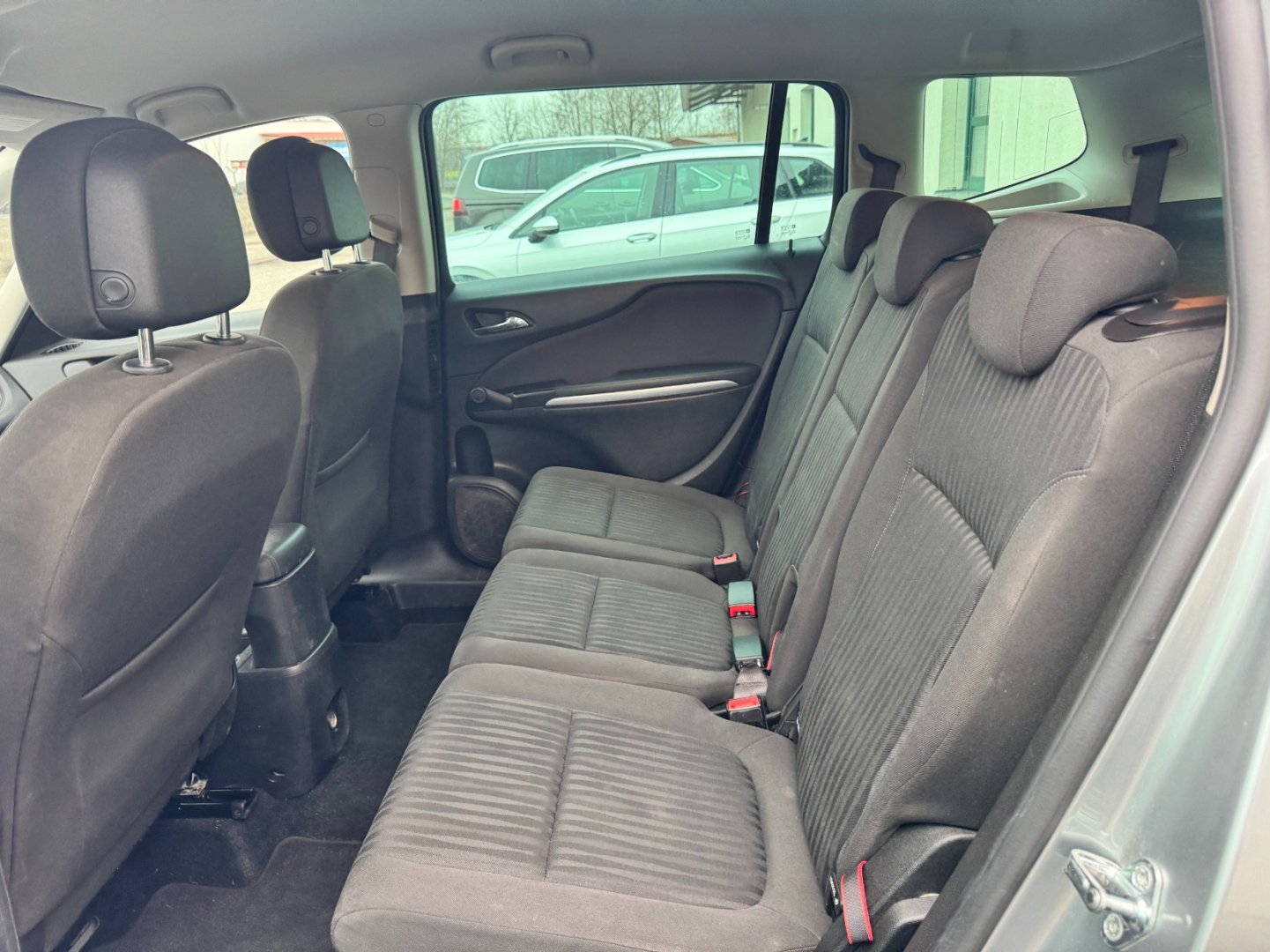 Opel Zafira 1.6CDTi 100kW 7míst, tažné
