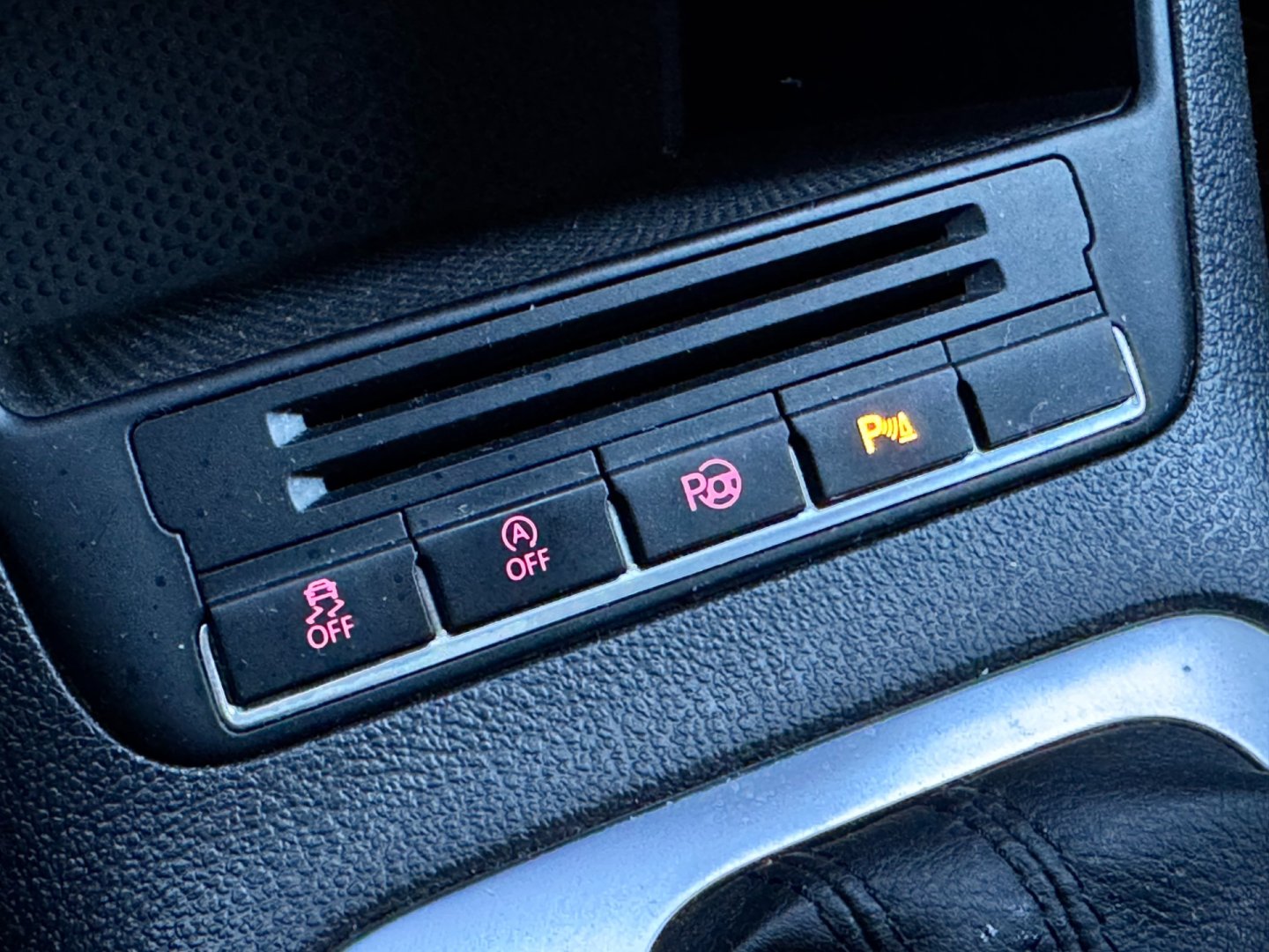 Volkswagen Tiguan 2.0TDi 103kW DSG 4x4 bi-Xenon