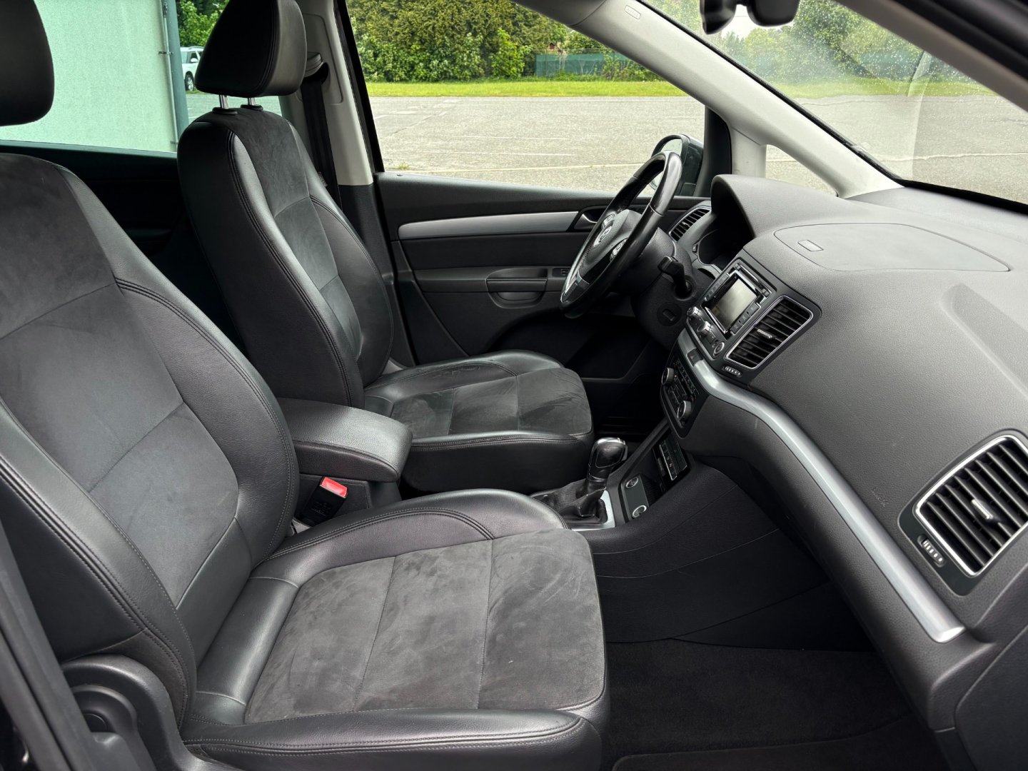 Volkswagen Sharan 2.0 TDi 125kW DSG kessy