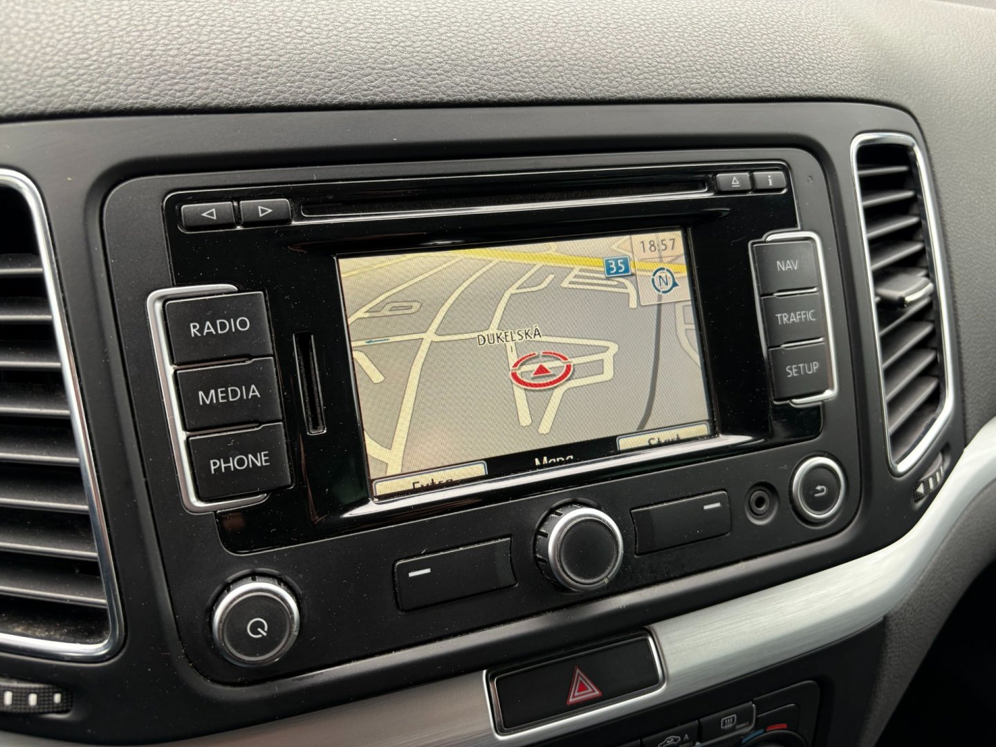 Volkswagen Sharan 2.0 TDi 125kW DSG kessy