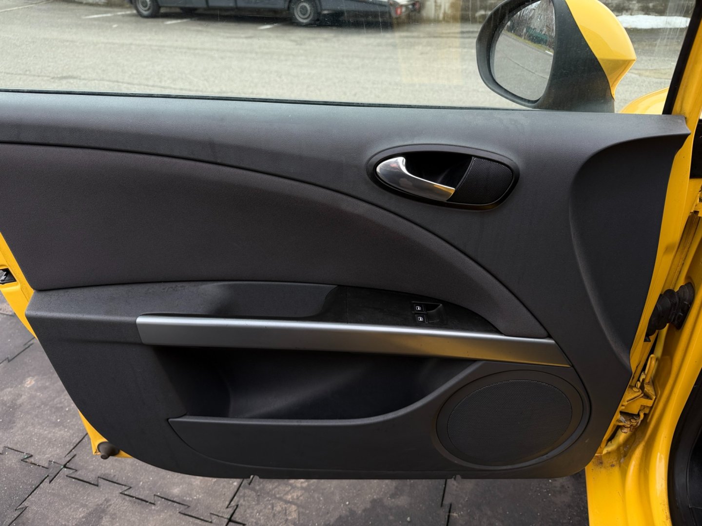 Seat Leon 2.0TDi 103kW, vyhr. sedadla