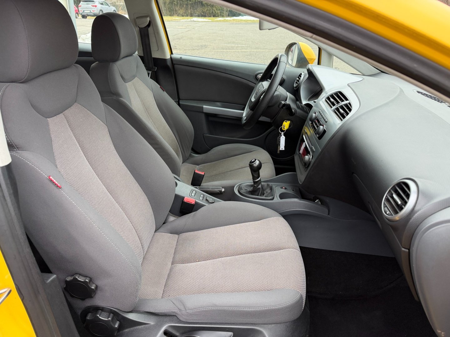 Seat Leon 2.0TDi 103kW, vyhr. sedadla