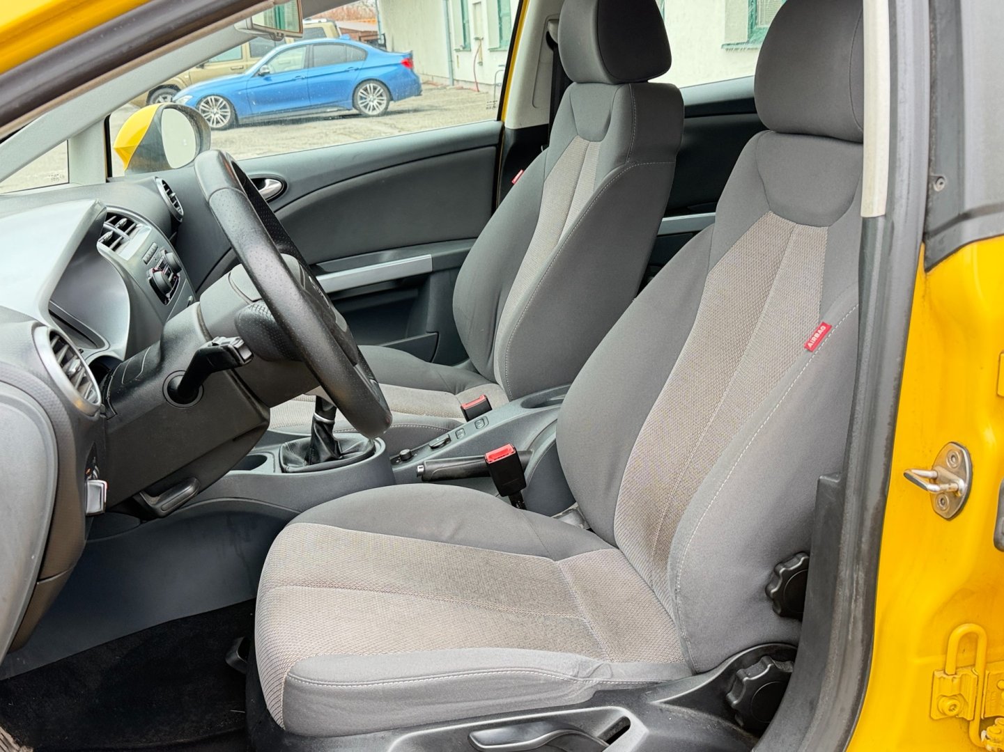 Seat Leon 2.0TDi 103kW, vyhr. sedadla