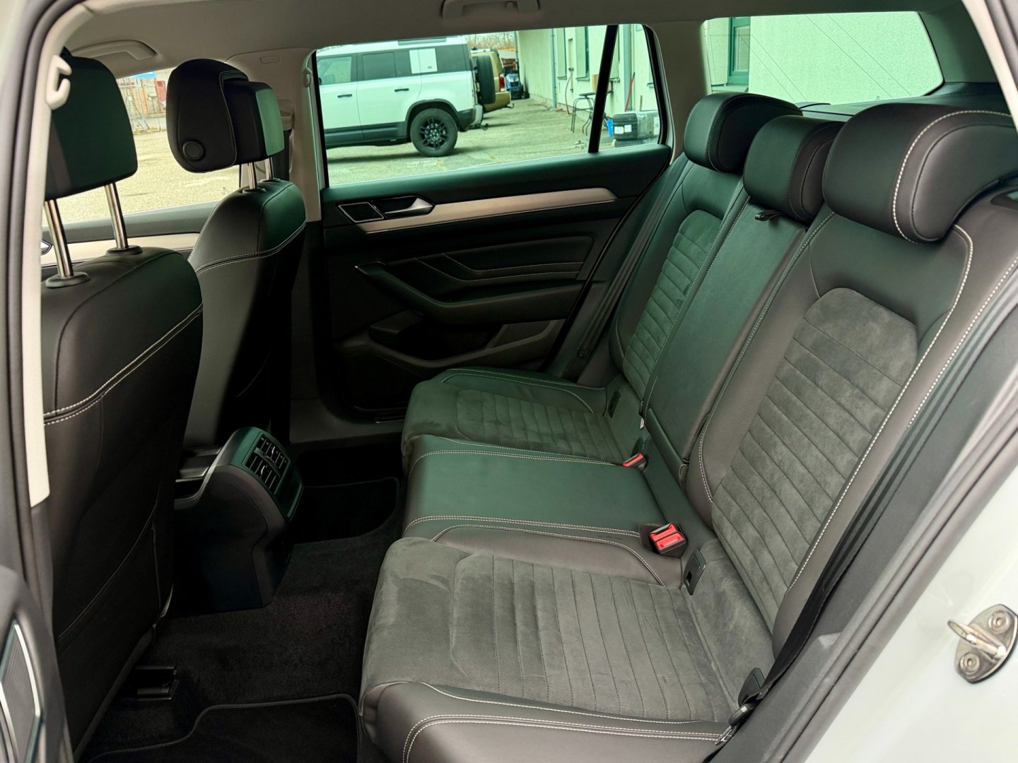 Volkswagen Passat 2.0TDi 110kW DSG Virtual, kůže