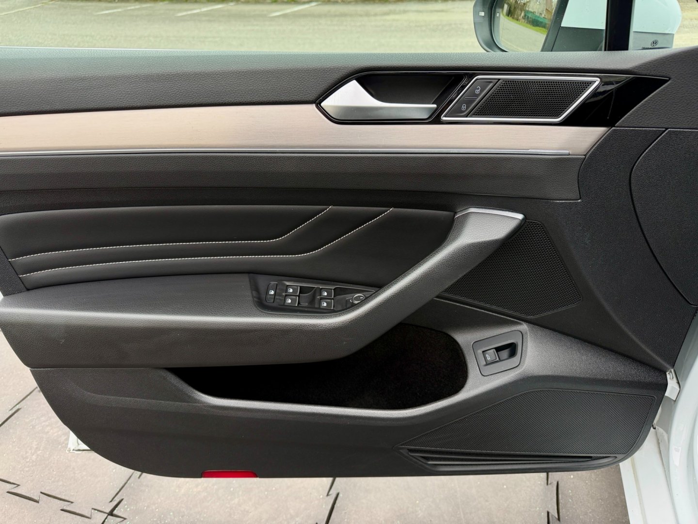 Volkswagen Passat 2.0TDi 110kW DSG Virtual, kůže