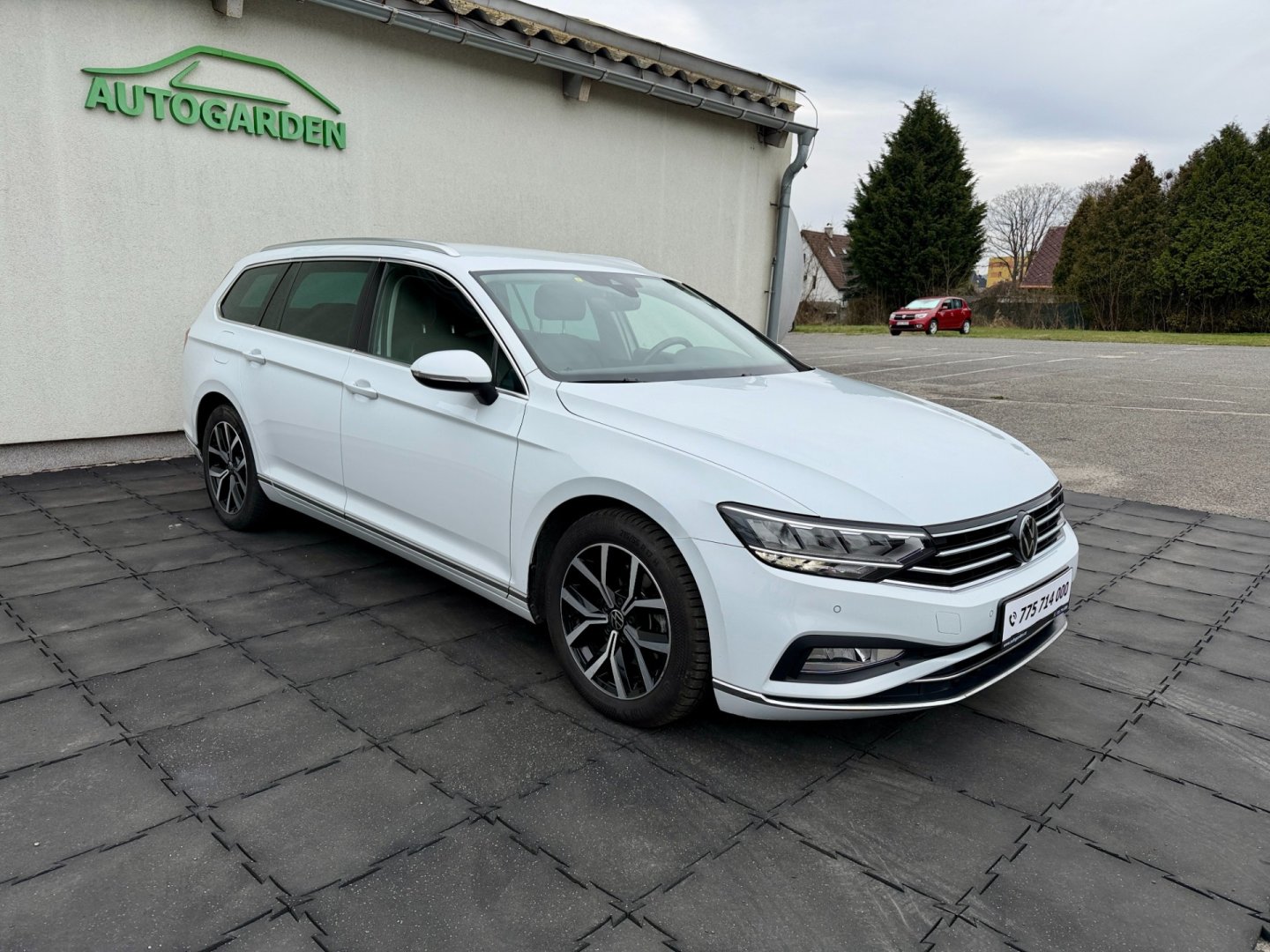 Volkswagen Passat 2.0TDi 110kW DSG Virtual, kůže