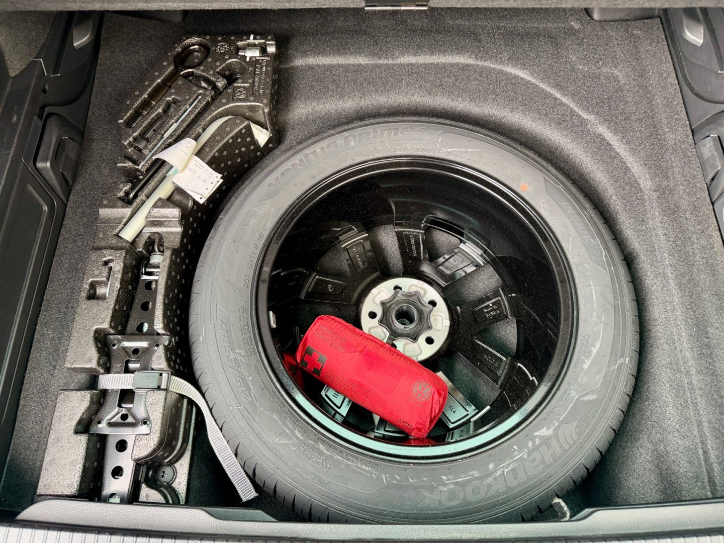 Volkswagen Passat 2.0TDi 110kW DSG Virtual, kůže