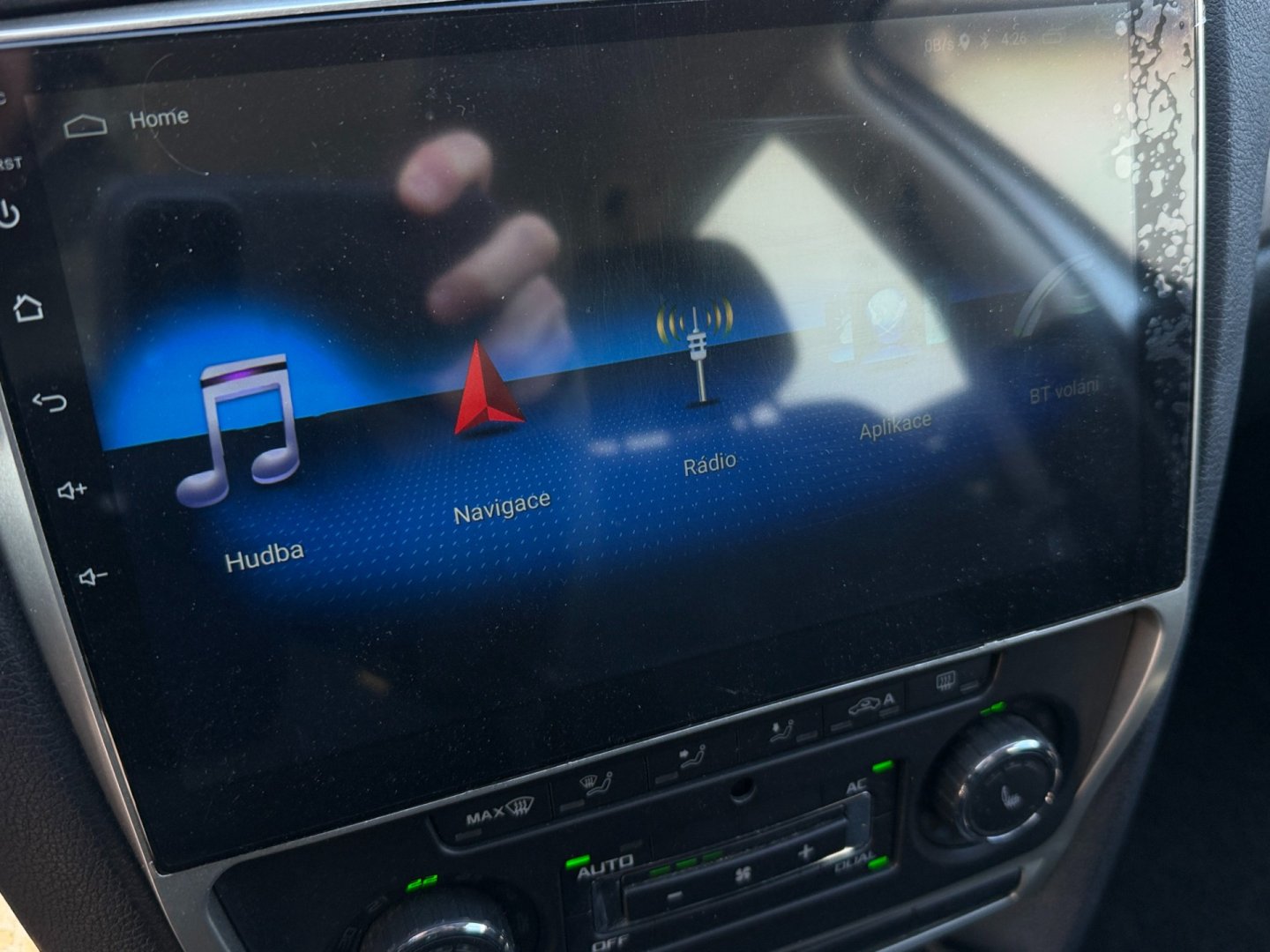 Škoda Octavia 2.0TDi 103kW výhřevy, navigace