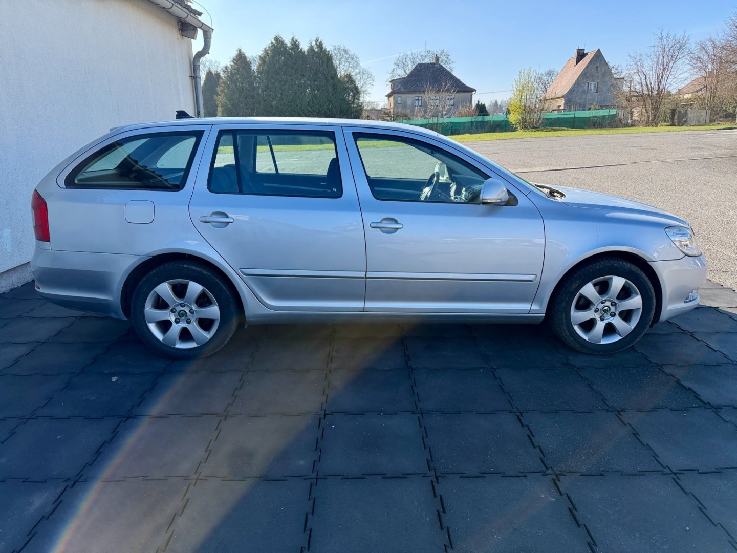 Škoda Octavia 2.0TDi 103kW výhřevy, navigace