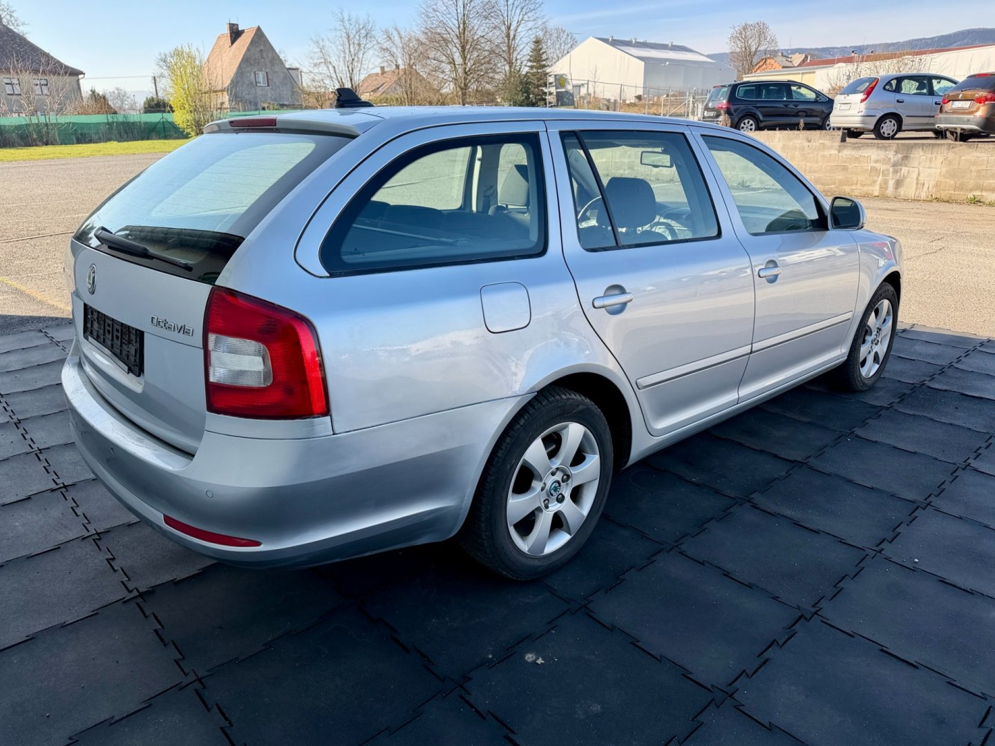 Škoda Octavia 2.0TDi 103kW výhřevy, navigace