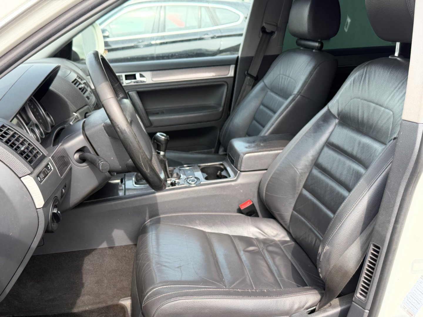 Volkswagen Touareg 3.0TDi 176kW manuál, pružiny