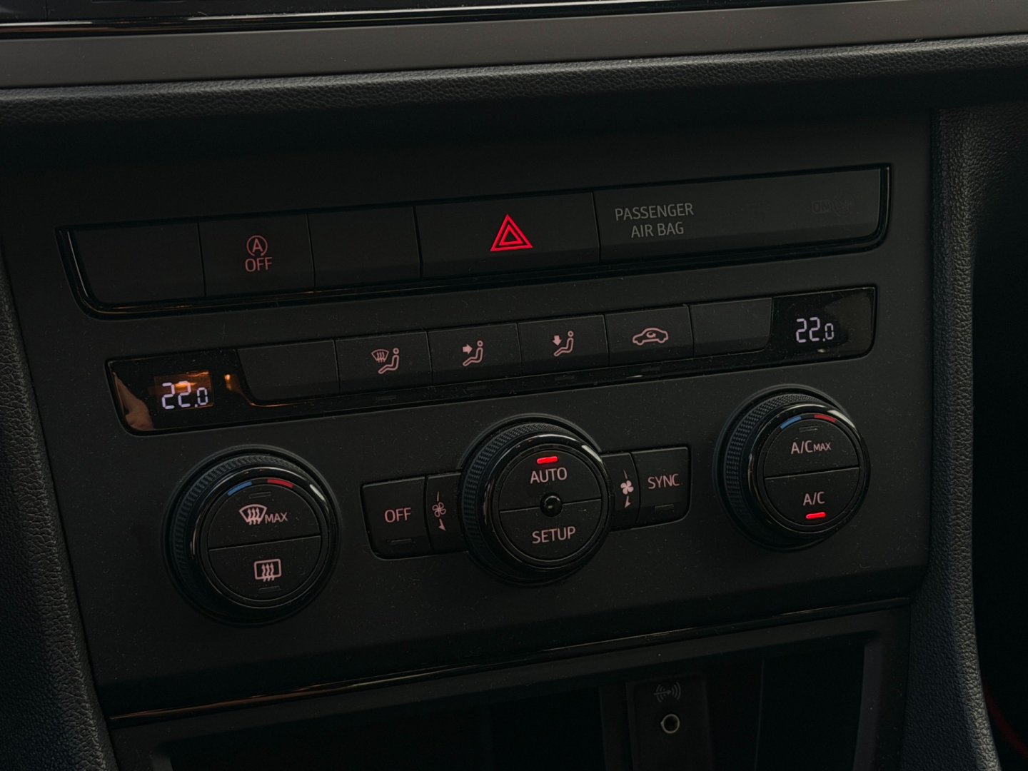 Seat Leon 1.2TSi 81kW ČR, nehavarované