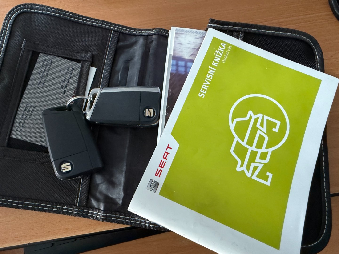 Seat Leon 1.2TSi 81kW ČR, nehavarované