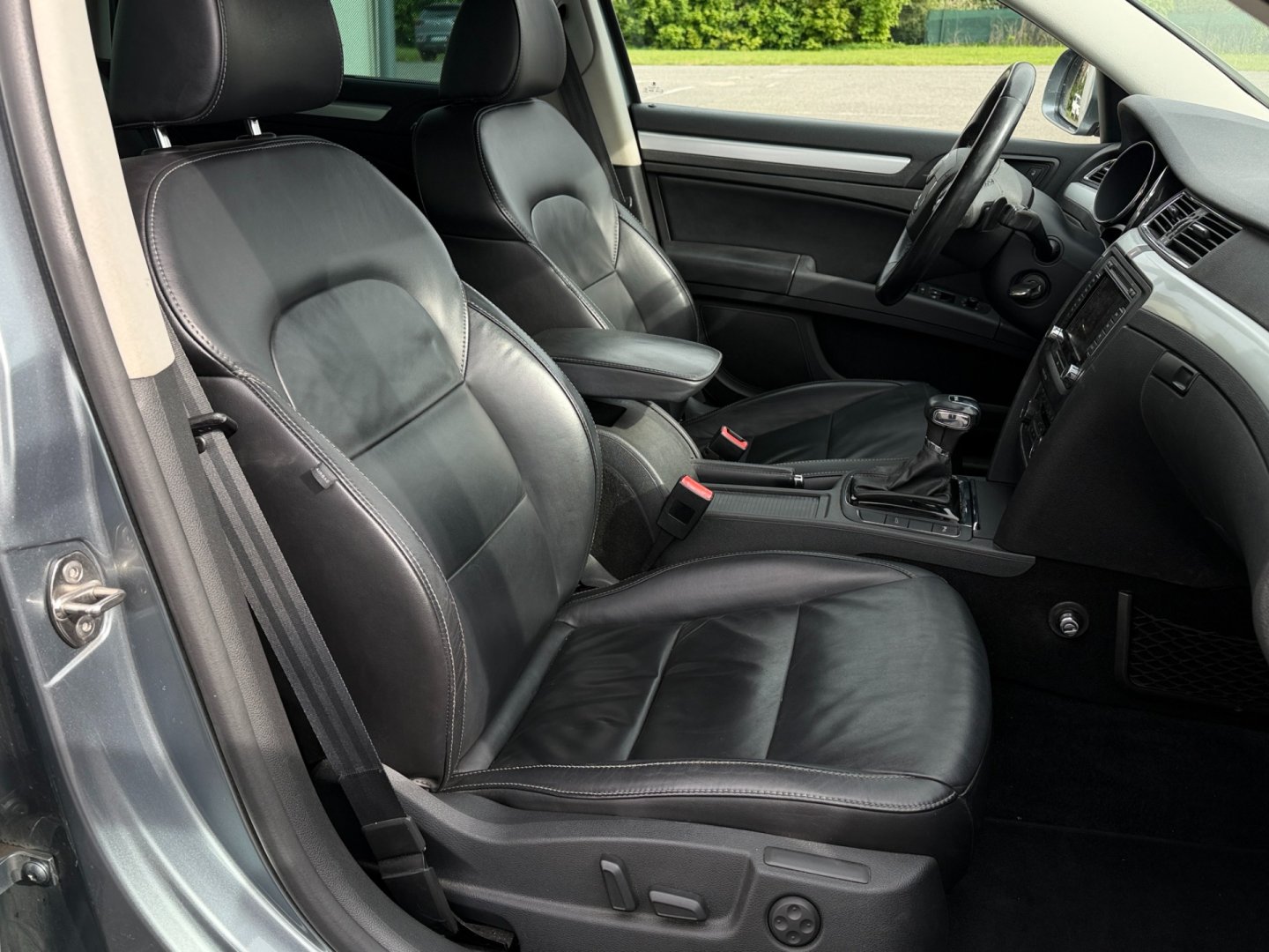 Škoda Superb 2.0TDi 125kW DSG Elegance, TZ