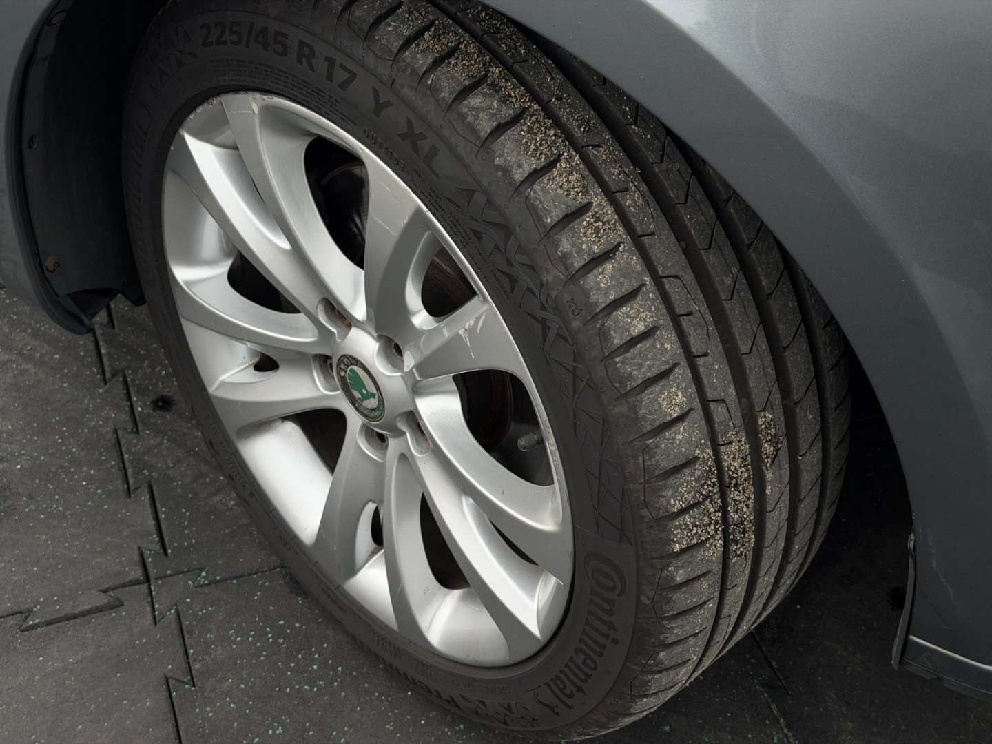 Škoda Superb 2.0TDi 125kW DSG Elegance, TZ