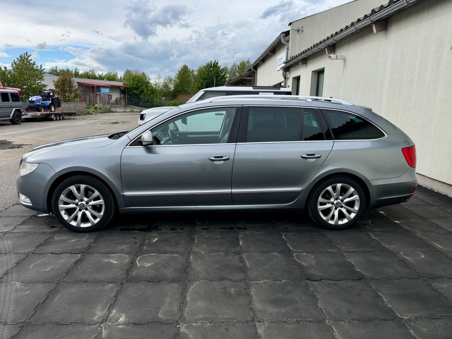Škoda Superb 2.0TDi 125kW DSG Elegance, TZ