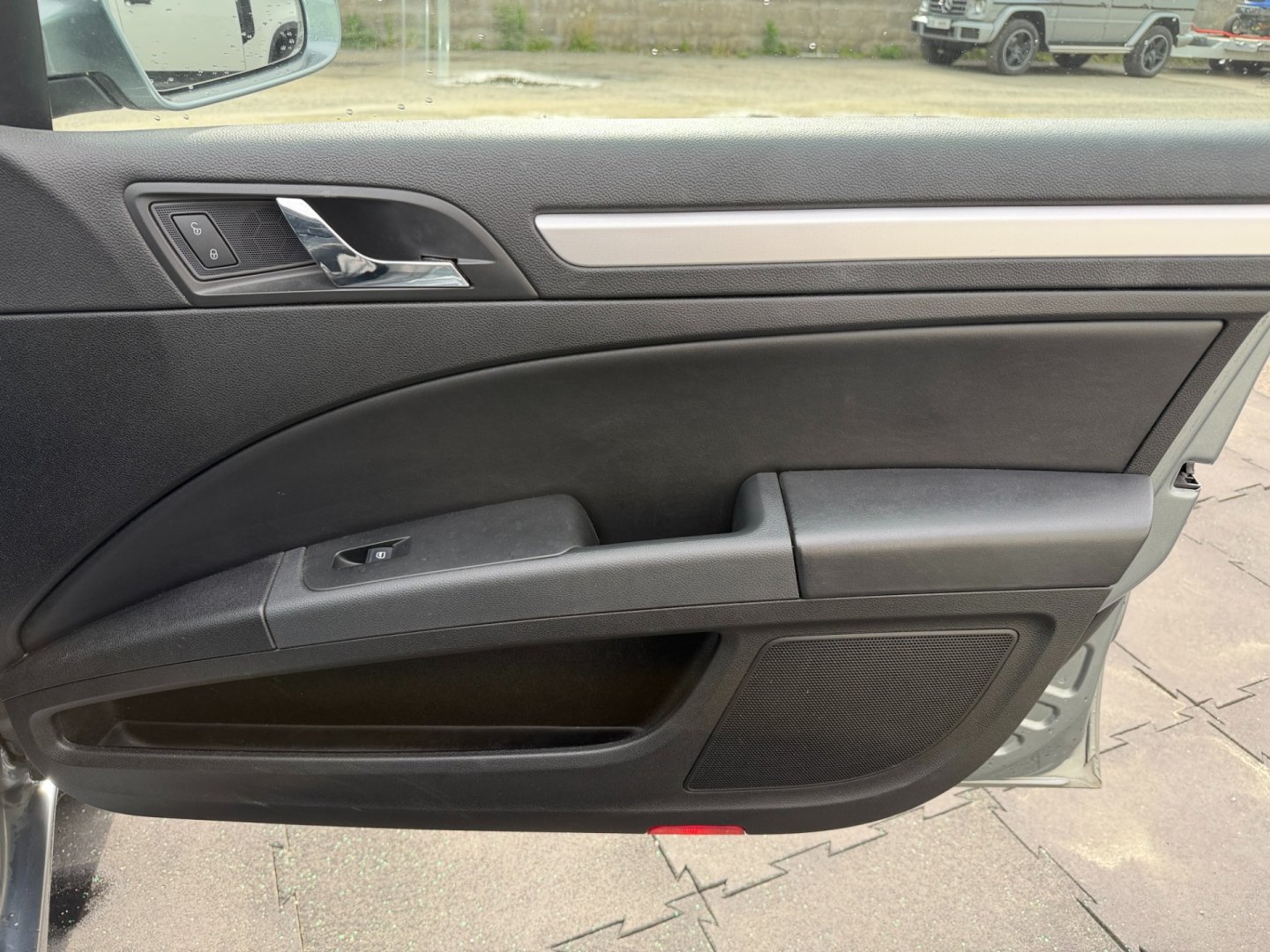 Škoda Superb 2.0TDi 125kW DSG Elegance, TZ