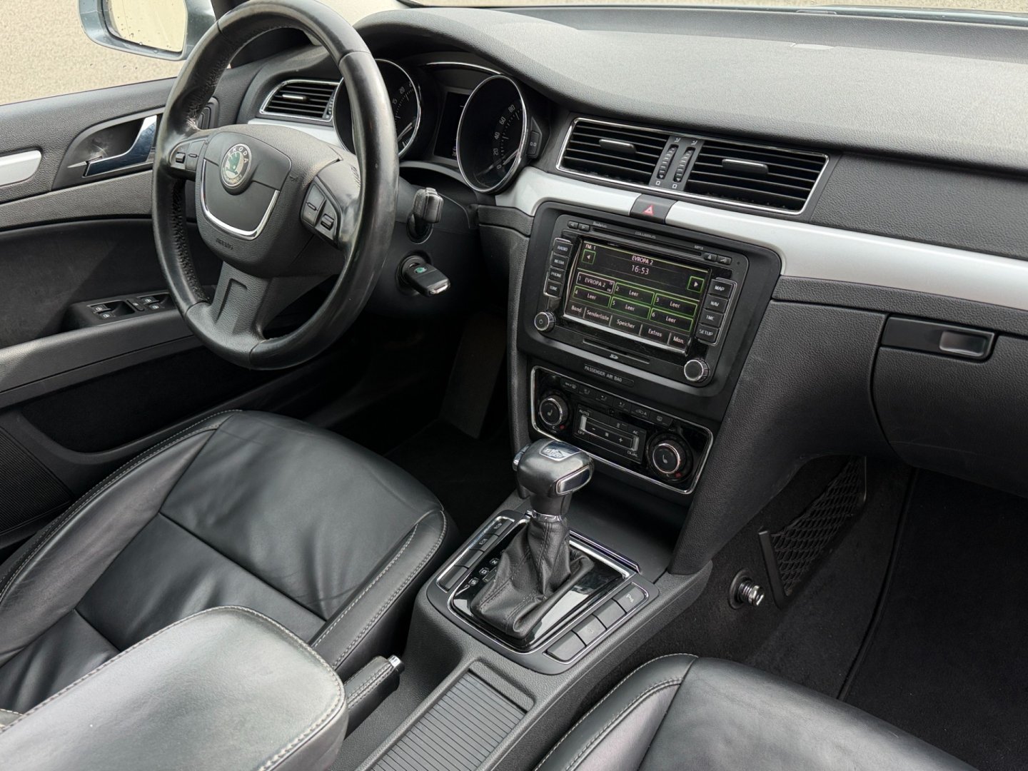 Škoda Superb 2.0TDi 125kW DSG Elegance, TZ