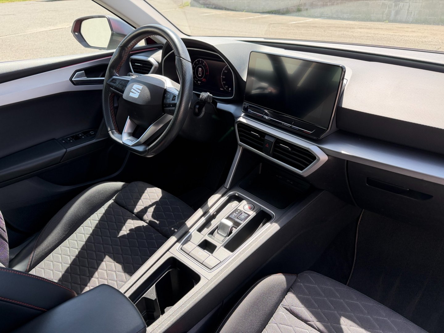 Seat Leon FR 1.5TSi 110kW DSG, ČR, DPH