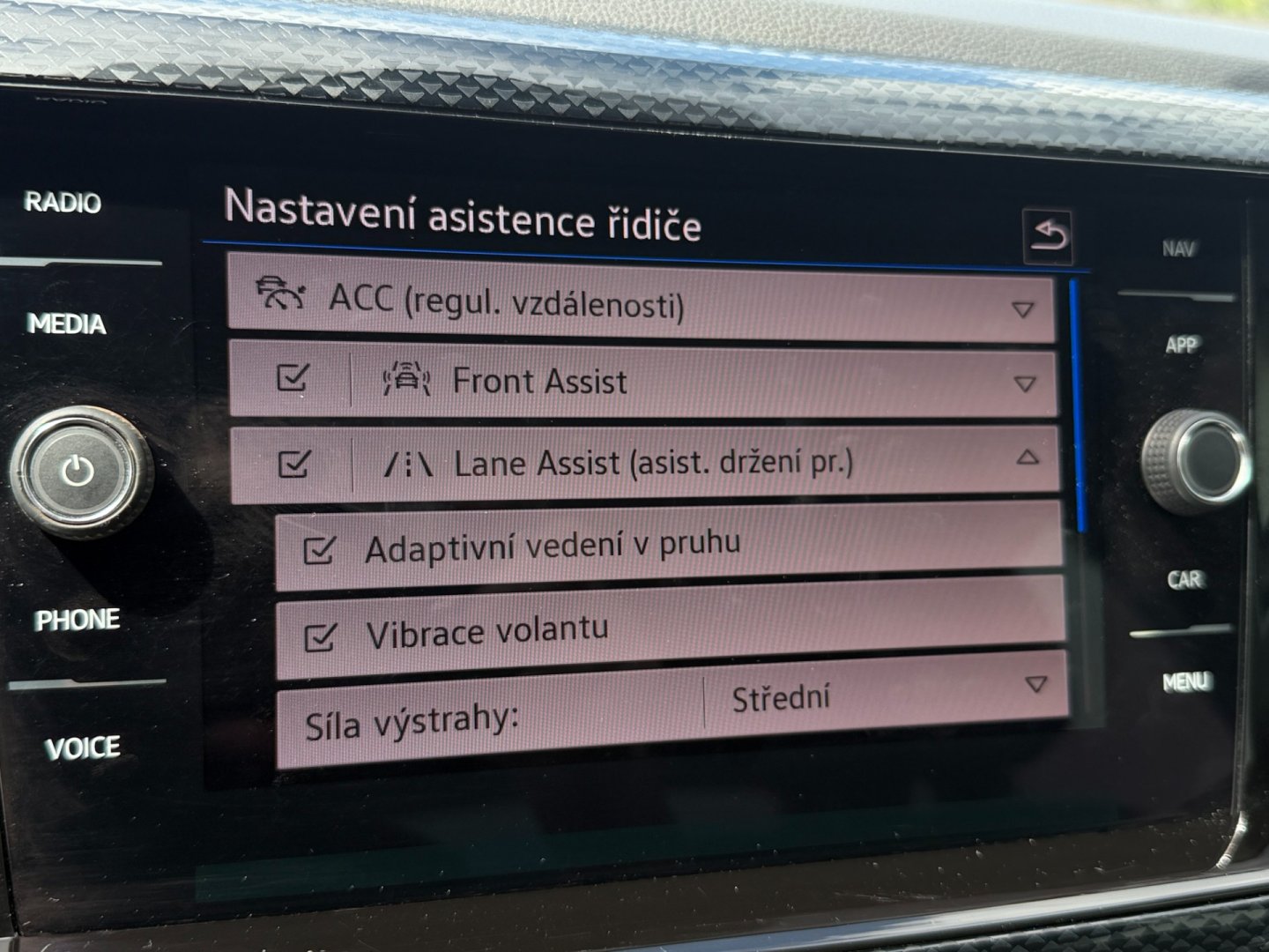 Volkswagen Taigo 1.0TSi ACC, Line & Side, Navi
