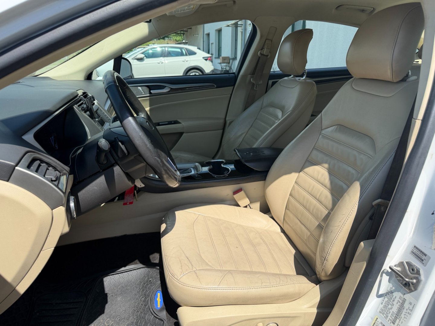 Ford Mondeo 2.0i 176kW automat, US
