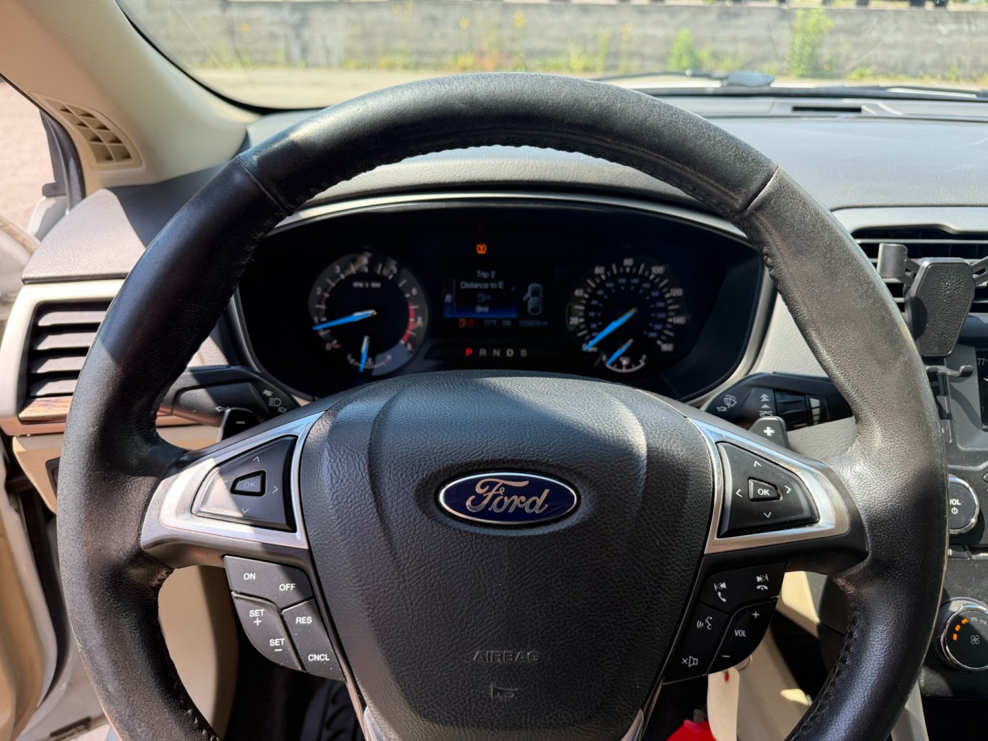Ford Mondeo 2.0i 176kW automat, US