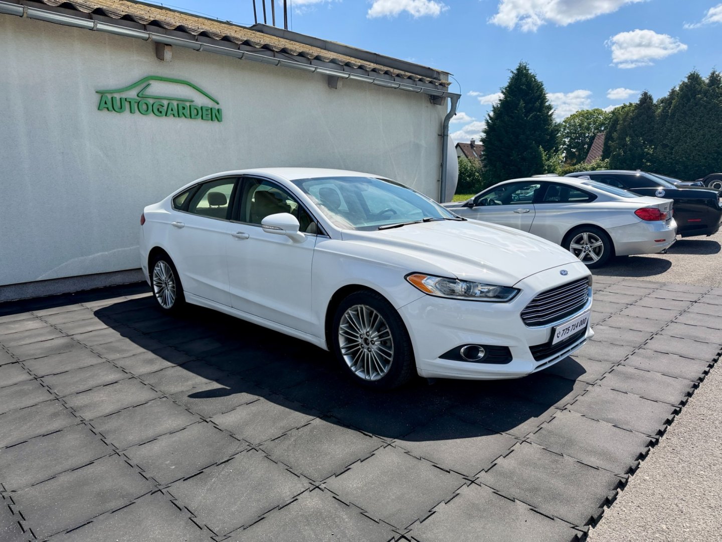 Ford Mondeo 2.0i 176kW automat, US