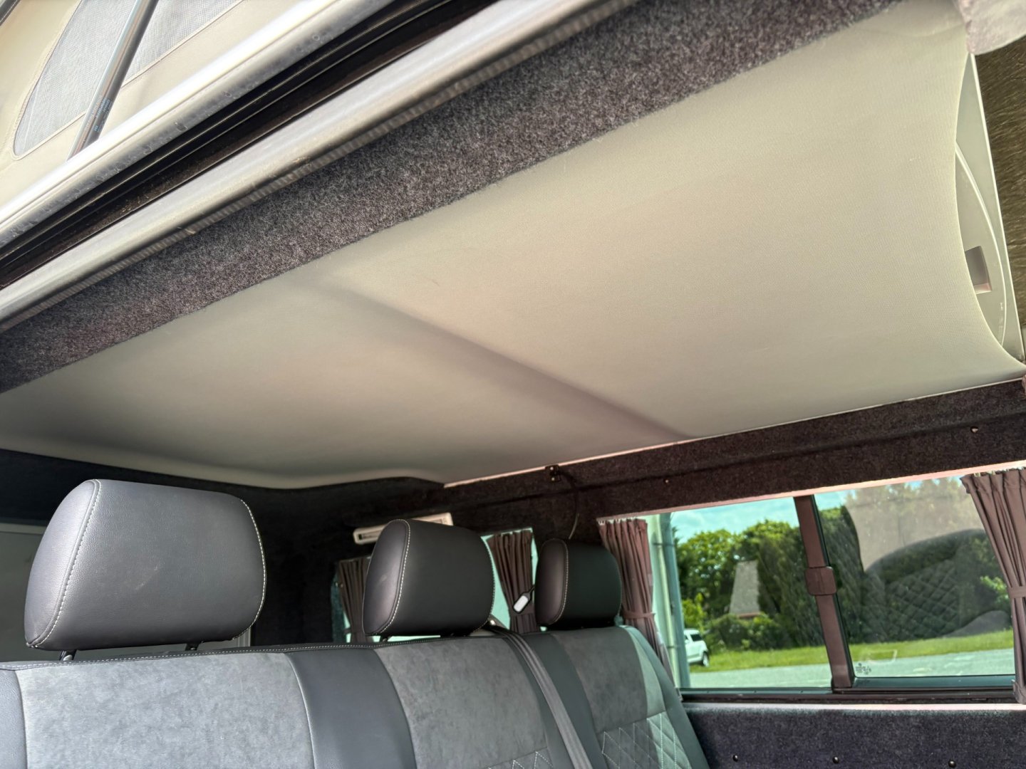 Volkswagen T6 2.0TDi  Camp Roof, nez. topení