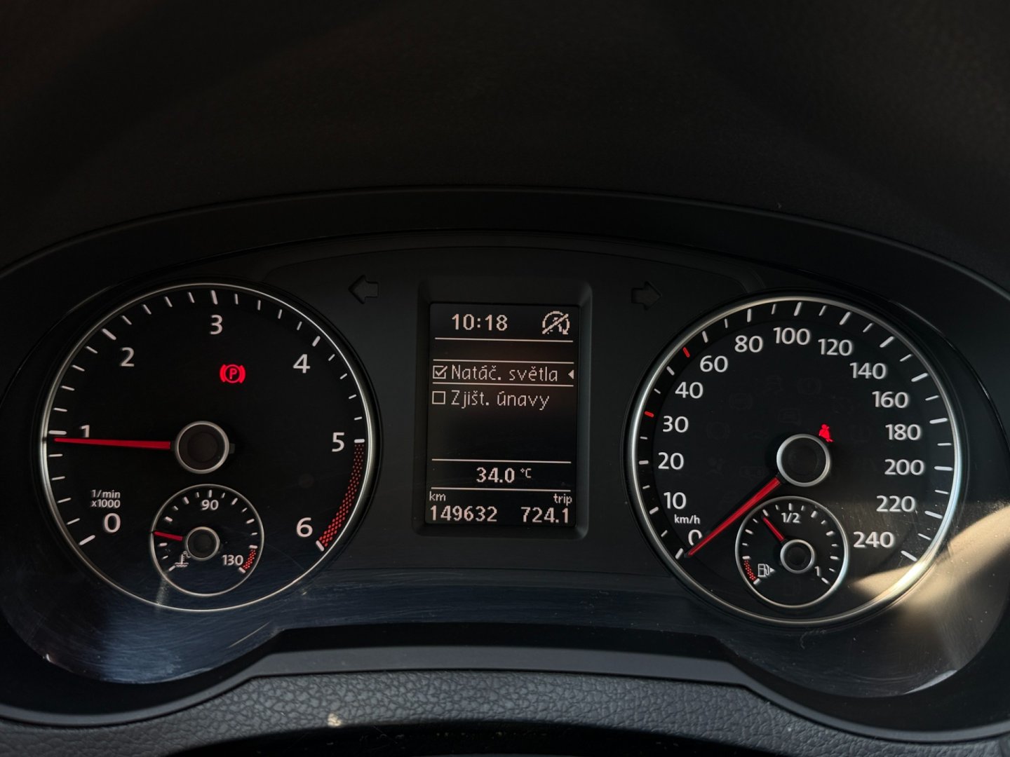 Volkswagen Sharan 2.0TDi 130kW 7míst DCC, ČR