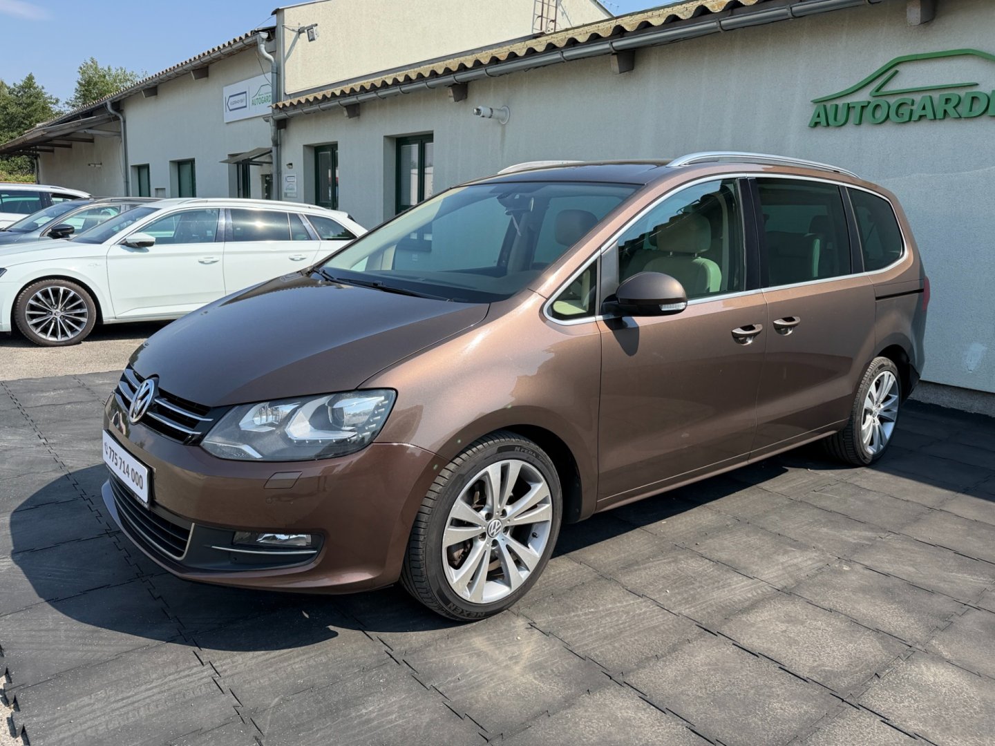 Volkswagen Sharan 2.0TDi 130kW 7míst DCC, ČR