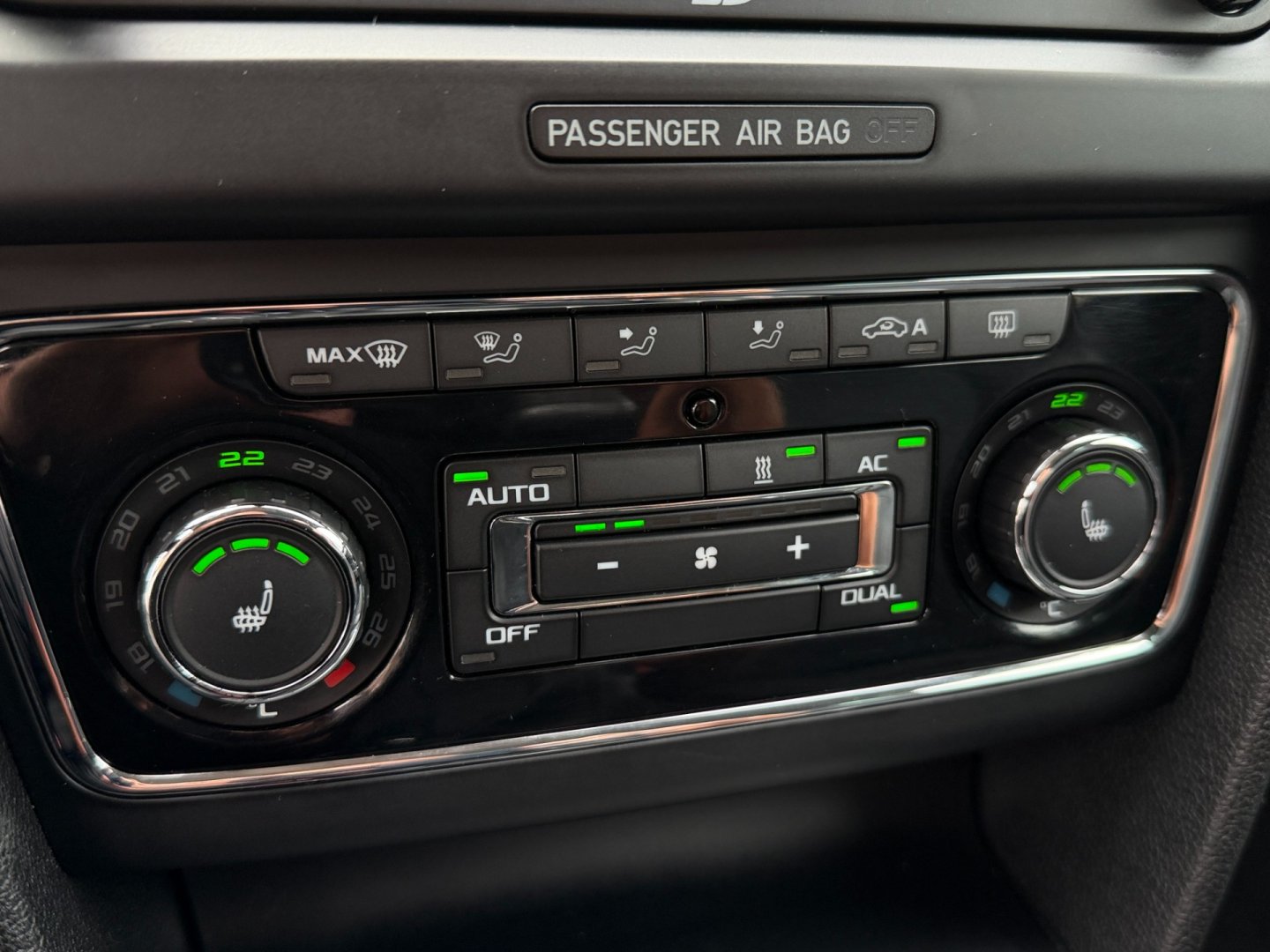 Škoda Superb 2.0TDi 125kW 4x4 Eleganc 2xALU