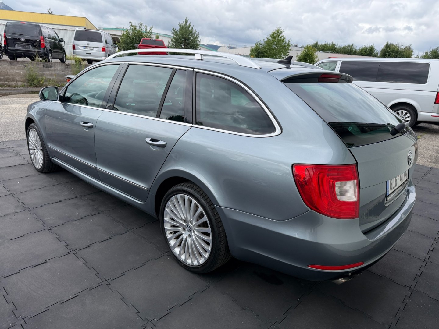 Škoda Superb 2.0TDi 125kW 4x4 Eleganc 2xALU