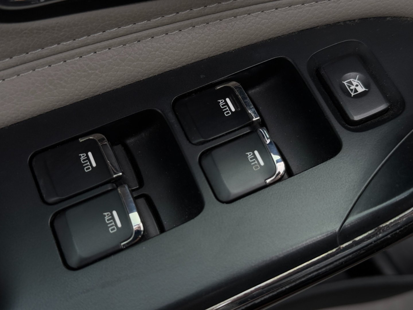 Kia Cee´d 1.6GDi park. kamera, 2x alu