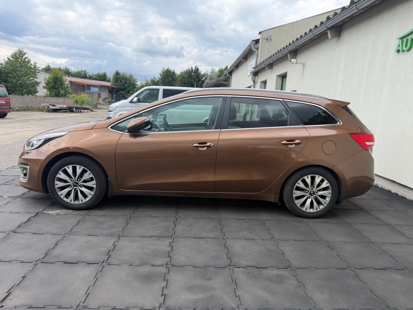 Kia Cee´d 1.6GDi park. kamera, 2x alu