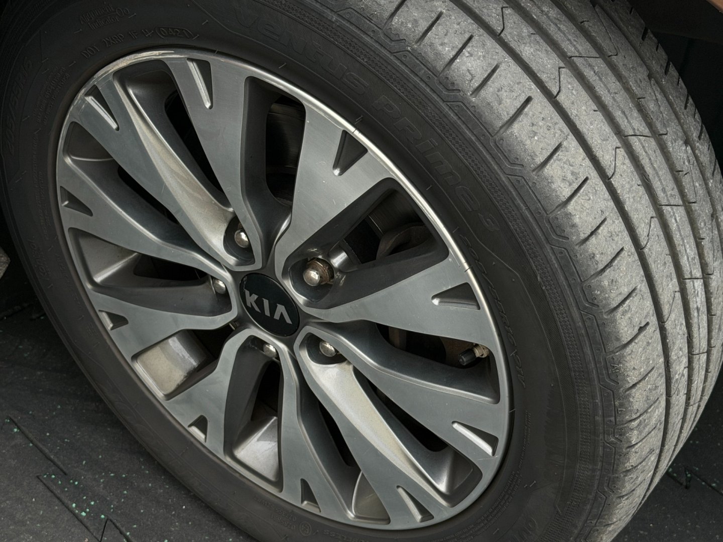 Kia Cee´d 1.6GDi park. kamera, 2x alu