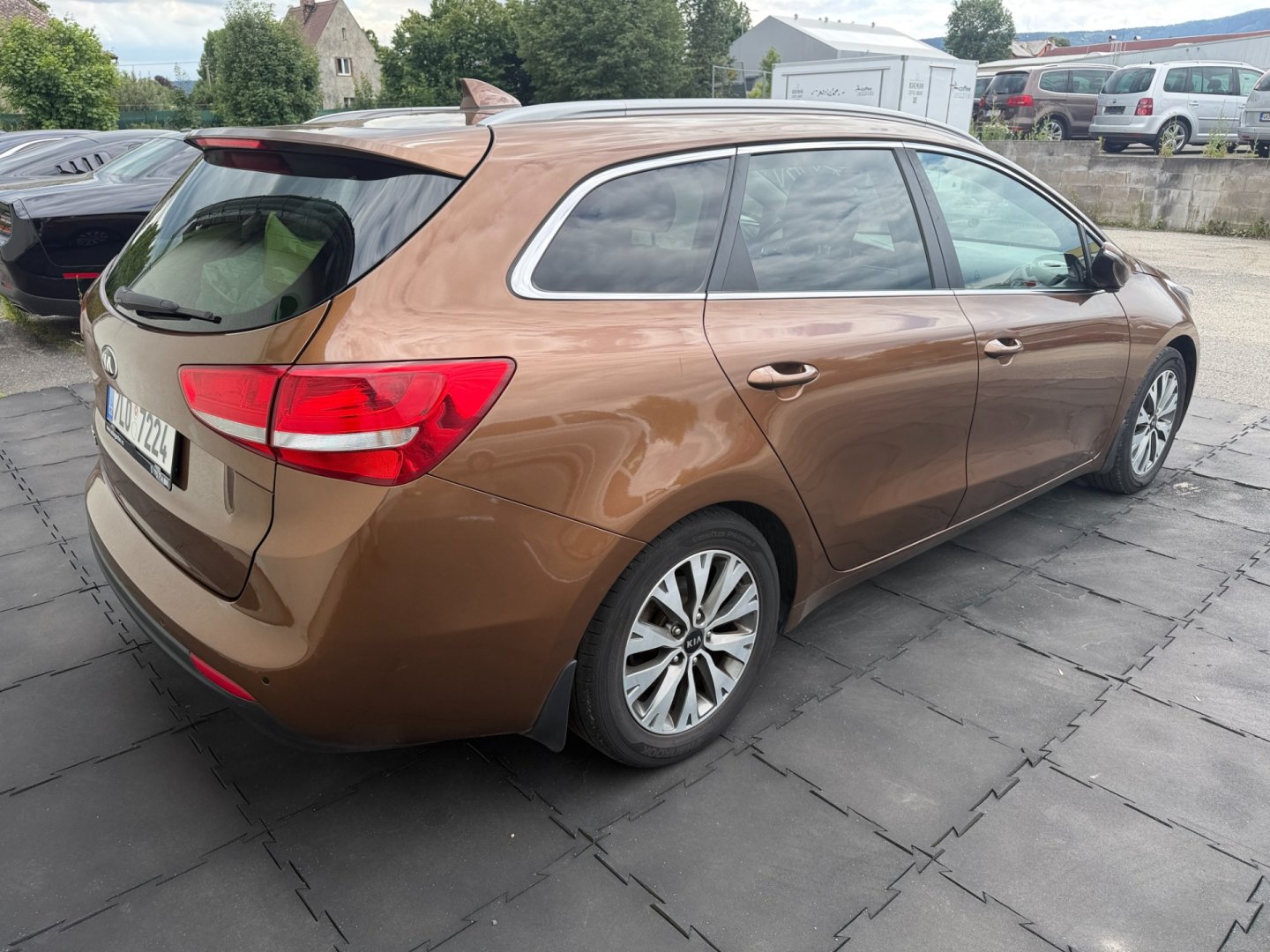 Kia Cee´d 1.6GDi park. kamera, 2x alu