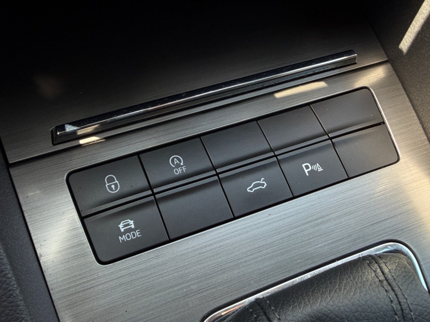 Škoda Octavia 2.0TDi DSG kessy LED, ACC, DCC