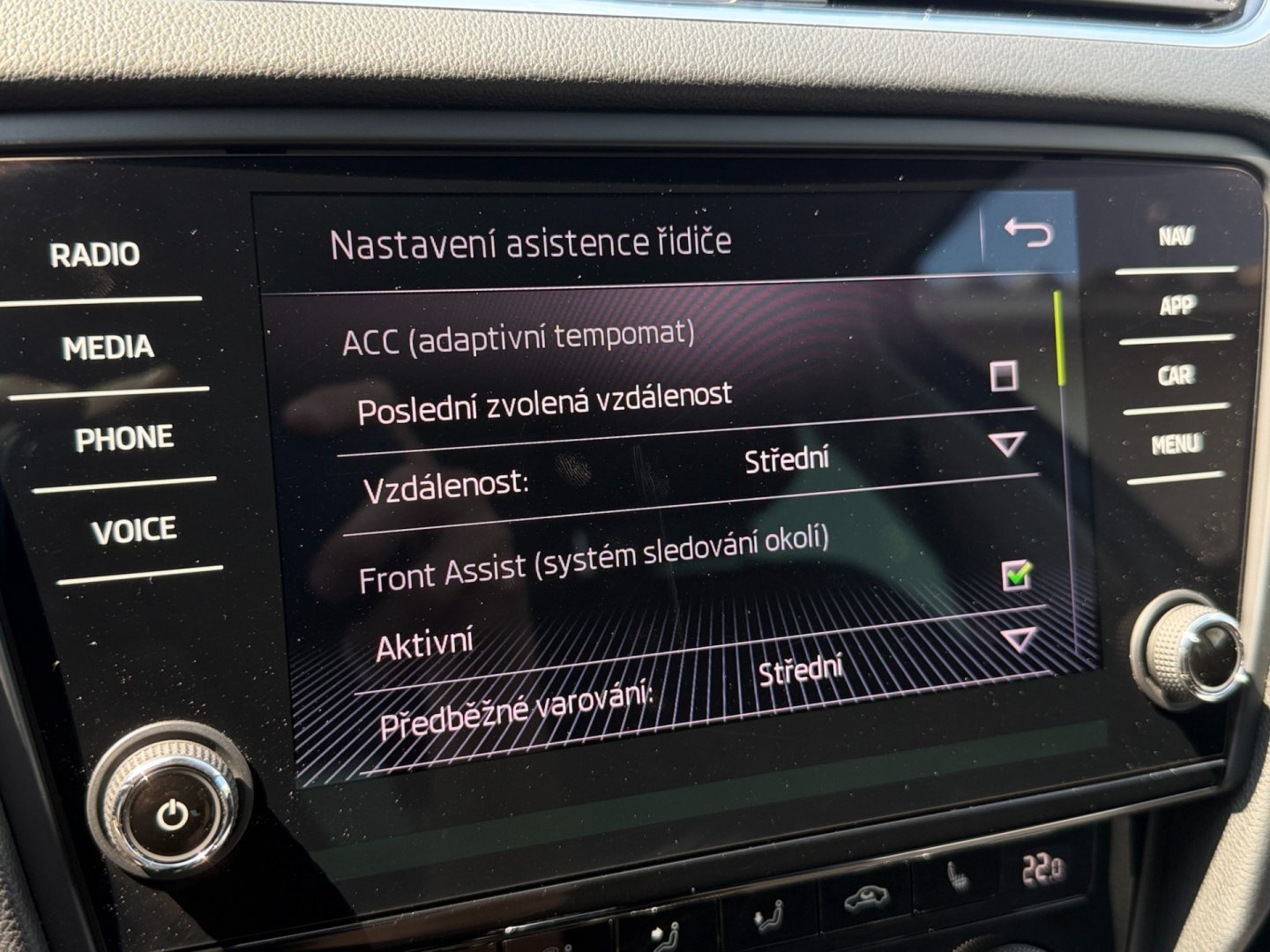 Škoda Octavia 2.0TDi DSG kessy LED, ACC, DCC