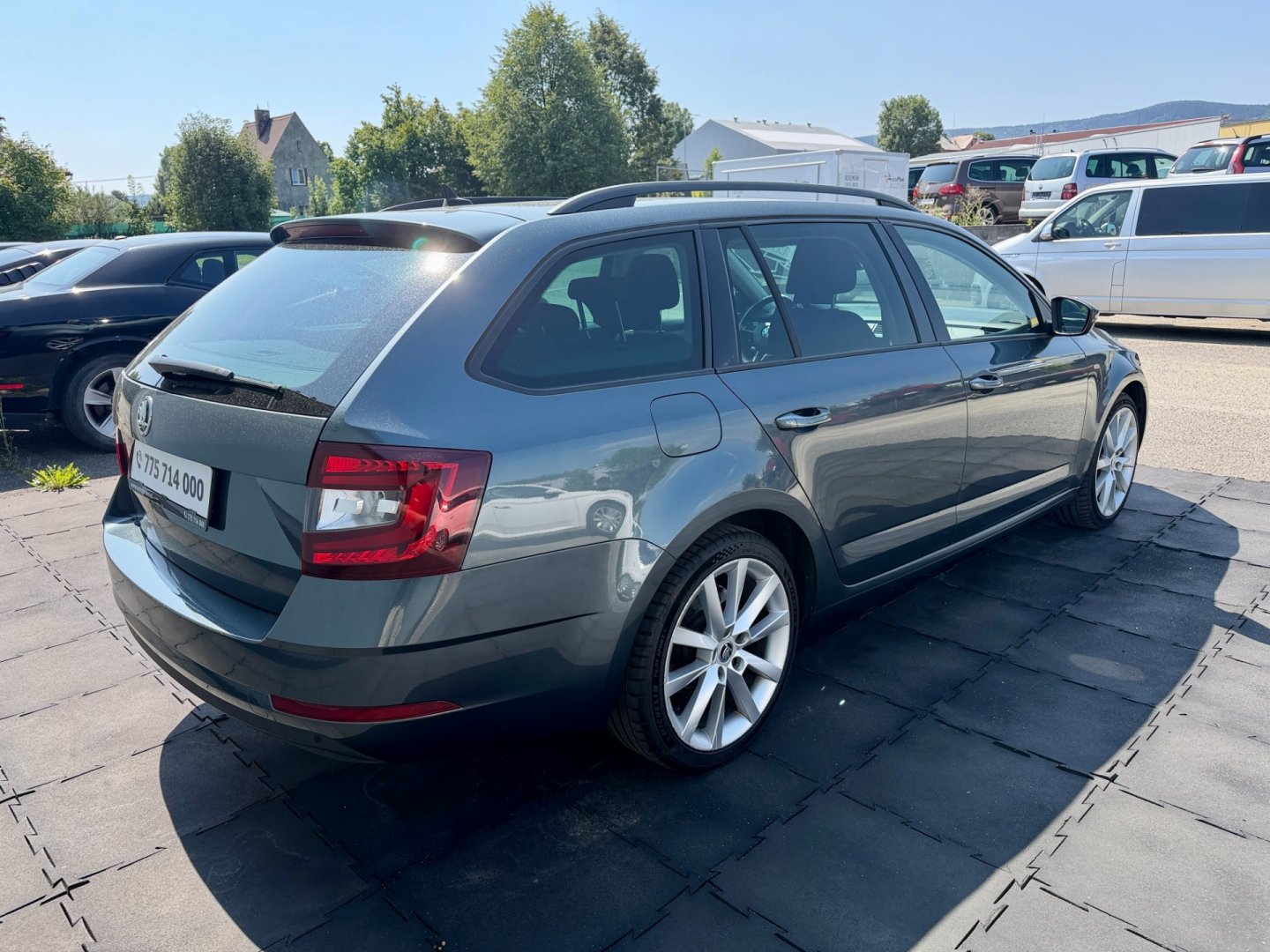 Škoda Octavia 2.0TDi DSG kessy LED, ACC, DCC