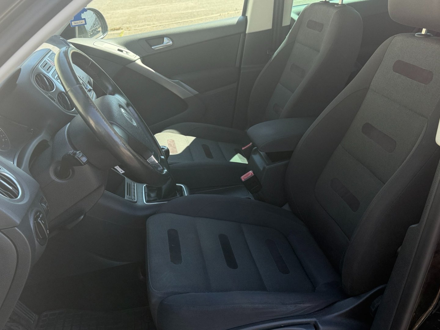 Volkswagen Tiguan 2.0TDi 103kW 4x4, tažné Bi-Xen