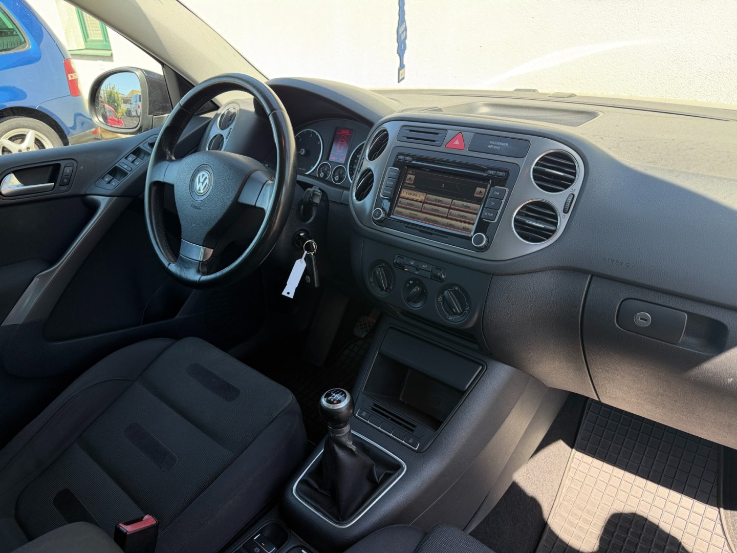 Volkswagen Tiguan 2.0TDi 103kW 4x4, tažné Bi-Xen
