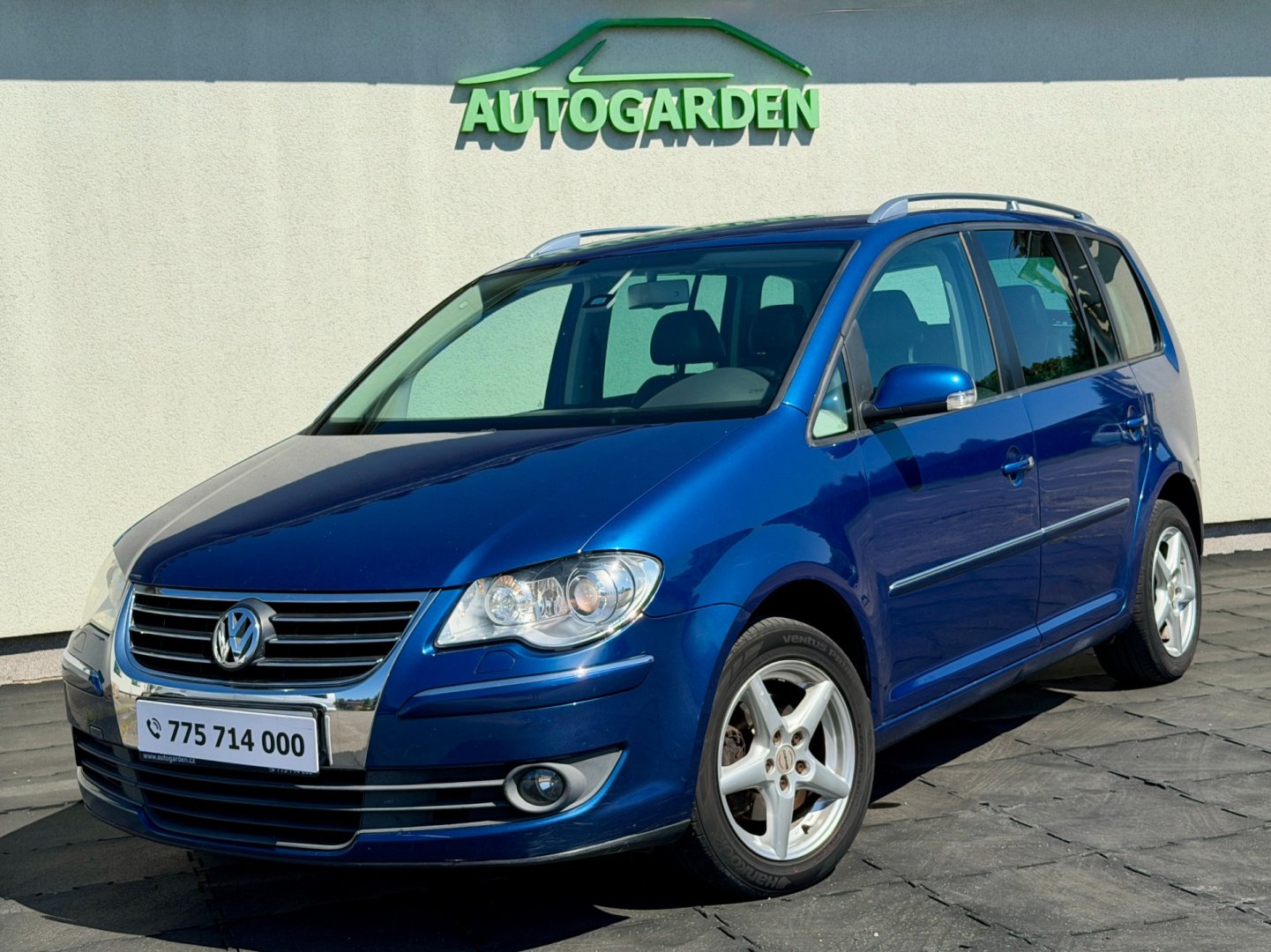 Volkswagen Touran 1.9TDi Bi-Xenon, kůže, 7 míst