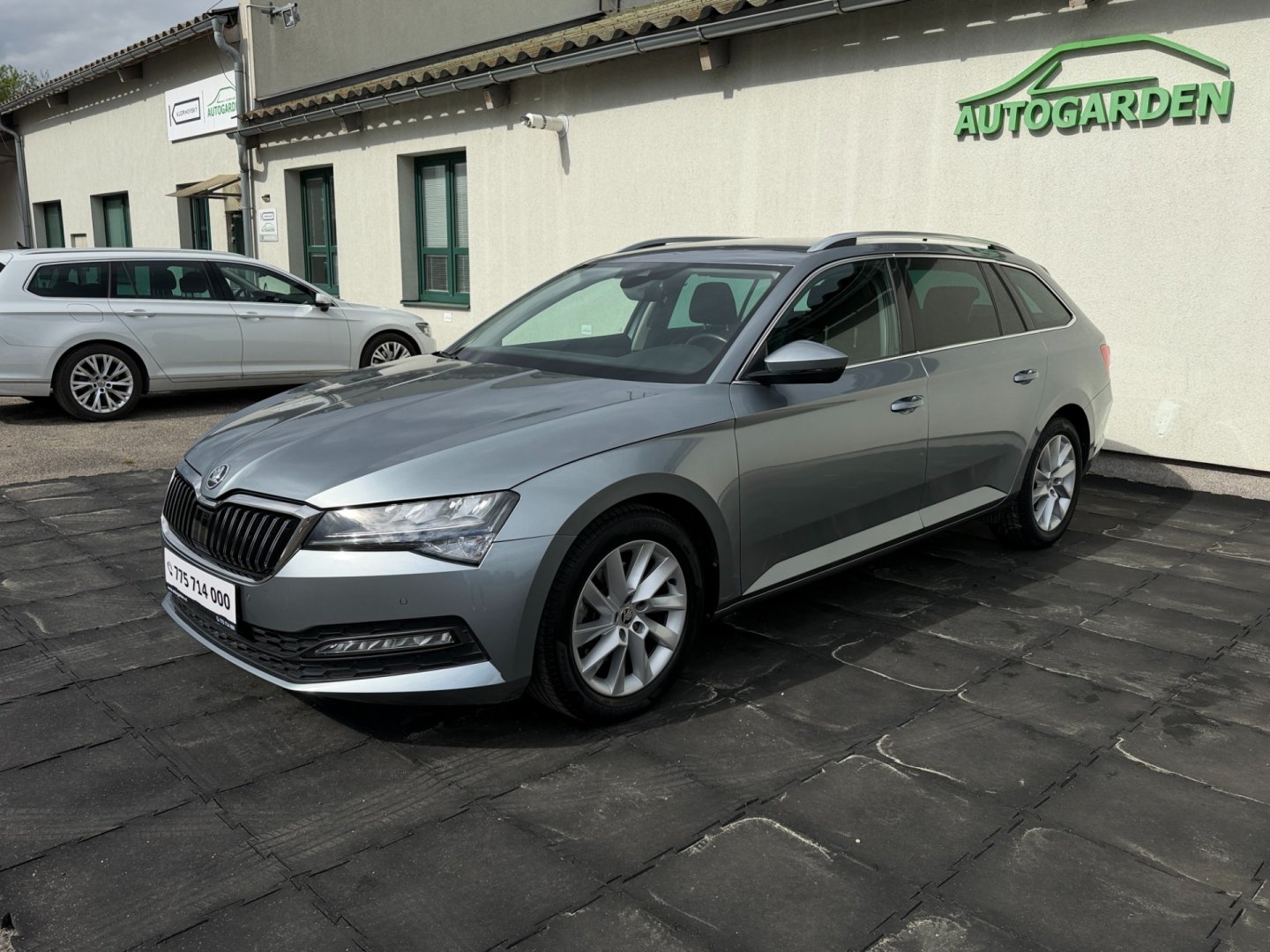 Škoda Superb 2.0TDi 147kW 4x4 DSG, záruka