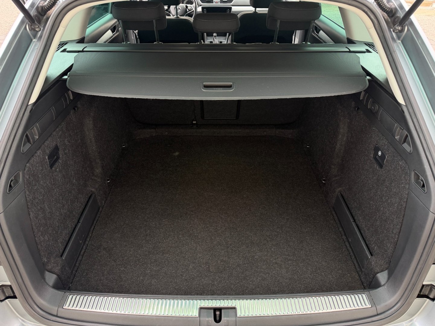 Škoda Superb 2.0TDi 147kW 4x4 DSG, záruka