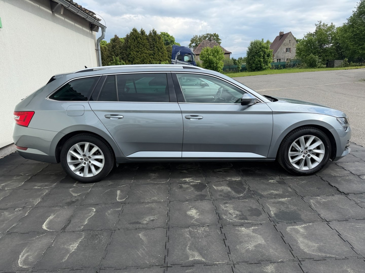 Škoda Superb 2.0TDi 147kW 4x4 DSG, záruka