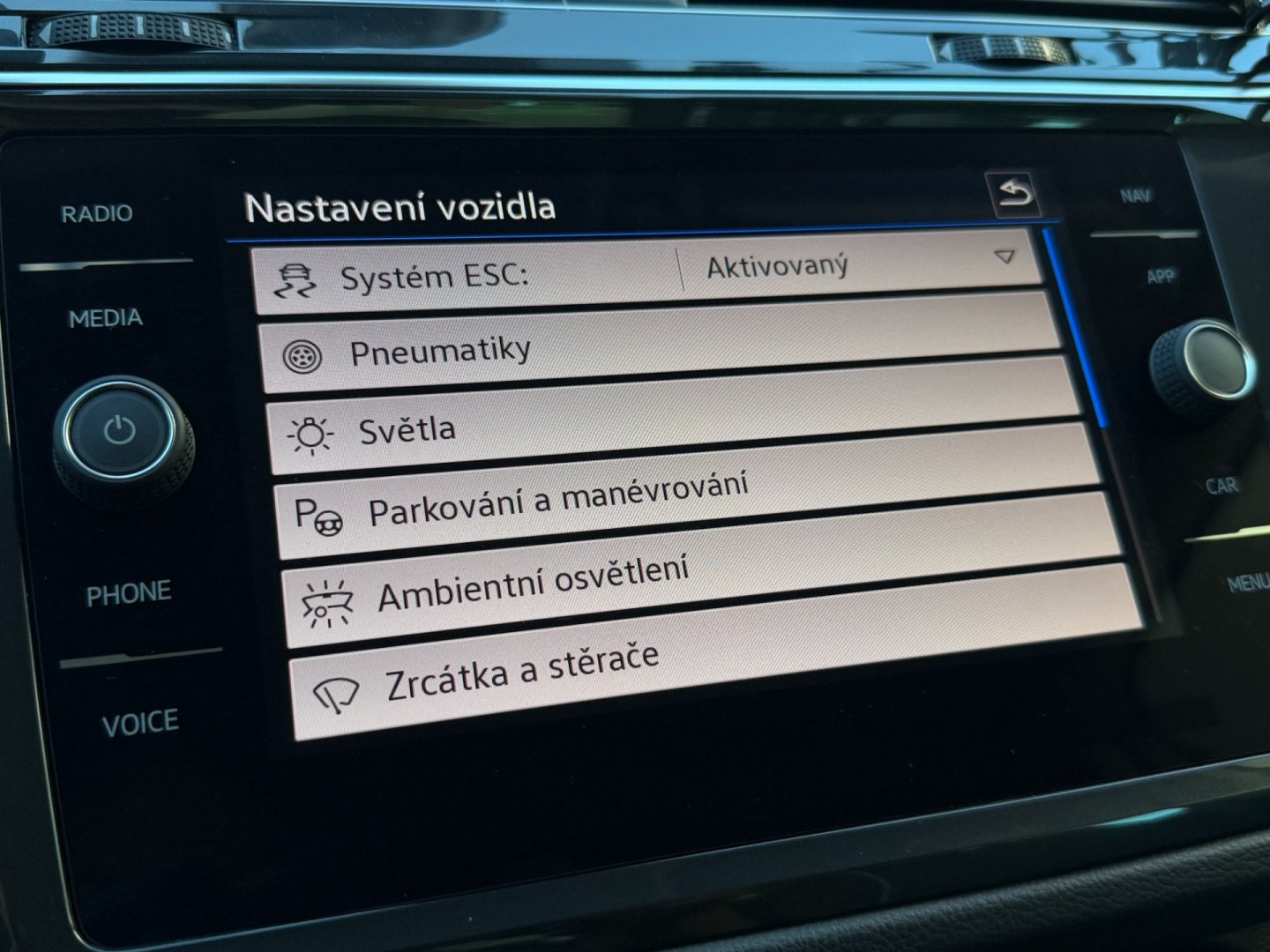 Volkswagen Tiguan 2.0TDi 110kW DSG 4x4 záruka