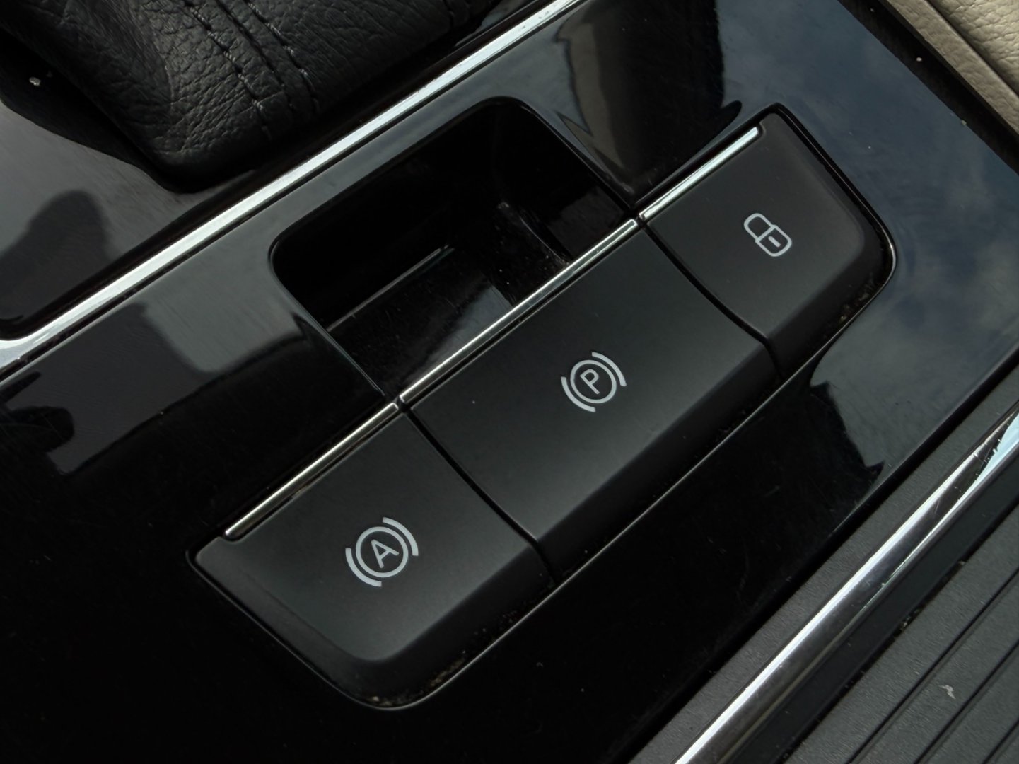 Škoda Superb 2.0TDi 140kW L&K ACC, DCC, TZ